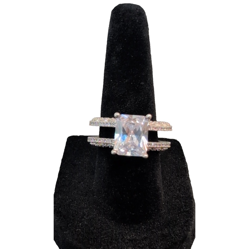Size 7 Engagement Wedding Ring Sterling Silver With Moissanite Center Stone